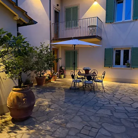 Cuore Di Nozzano Castello *