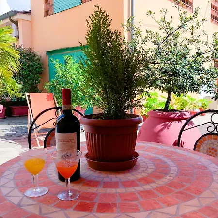 Appartamento Cuore Di Nozzano Castello