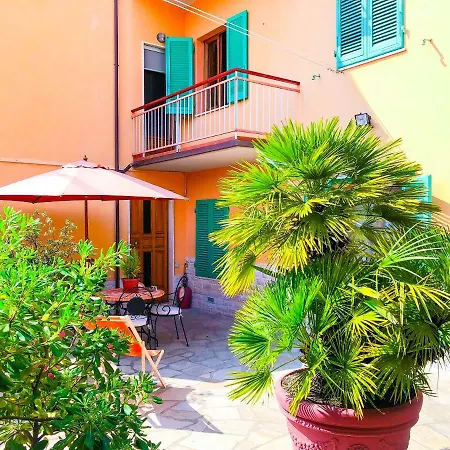 Lejlighed Cuore Di Nozzano Castello Lucca